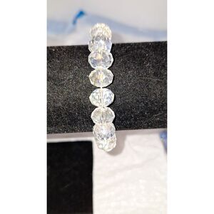 A Vintage Women's Stretch Bracelet Faceted Crystal Glass Elegant Eveningwear